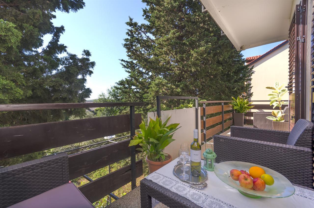 Apartment Jerka Vodice Exterior photo